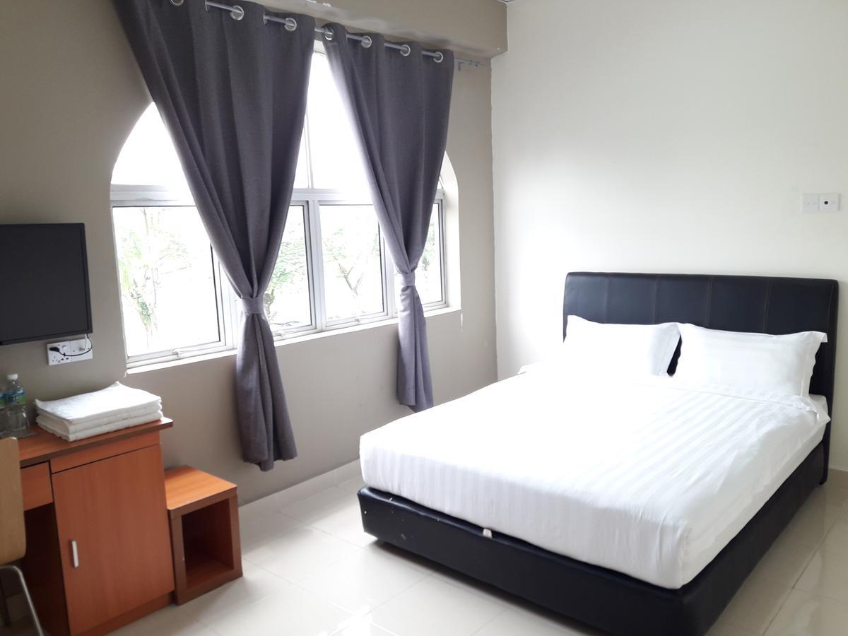 Hotel 126 Sepang Exterior photo