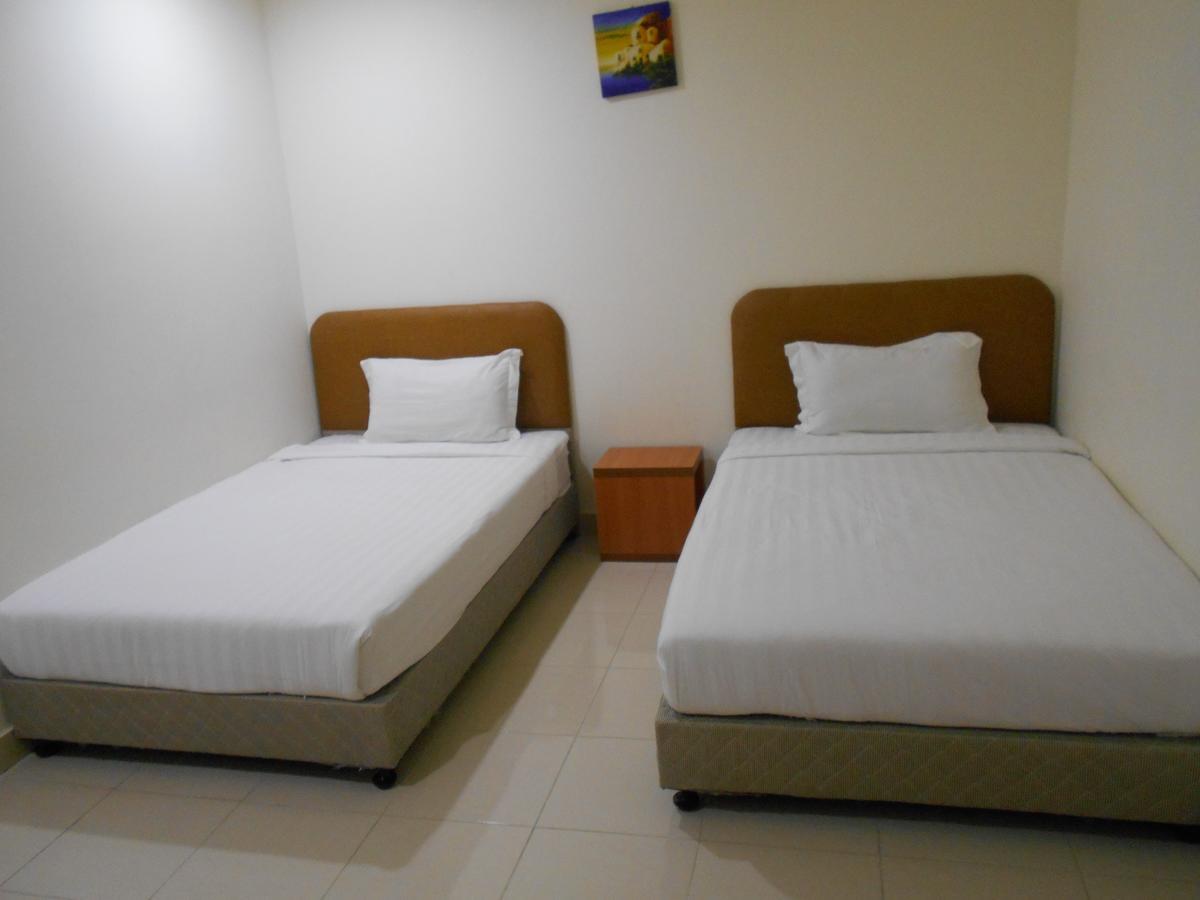 Hotel 126 Sepang Exterior photo