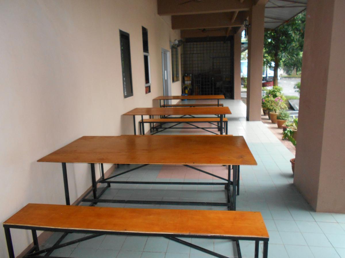 Hotel 126 Sepang Exterior photo